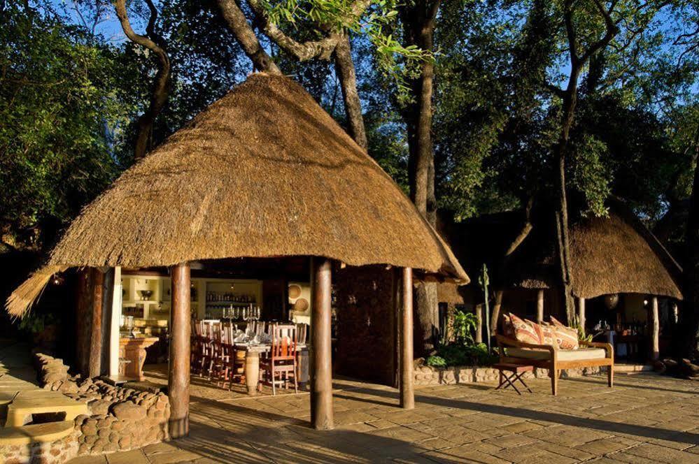 Simonga Tongabezi Lodge מראה חיצוני תמונה